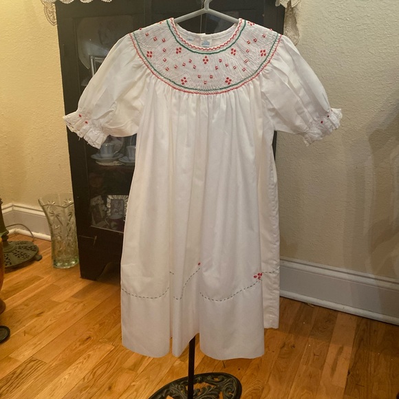 Feltman Brothers Smocked Toddler Girls Dress size 2T - Picture 2 of 16